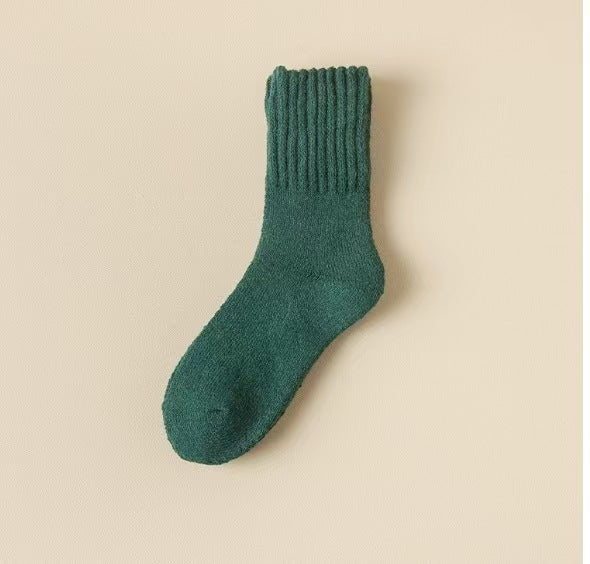 Female Wool Mid-Calf Socks