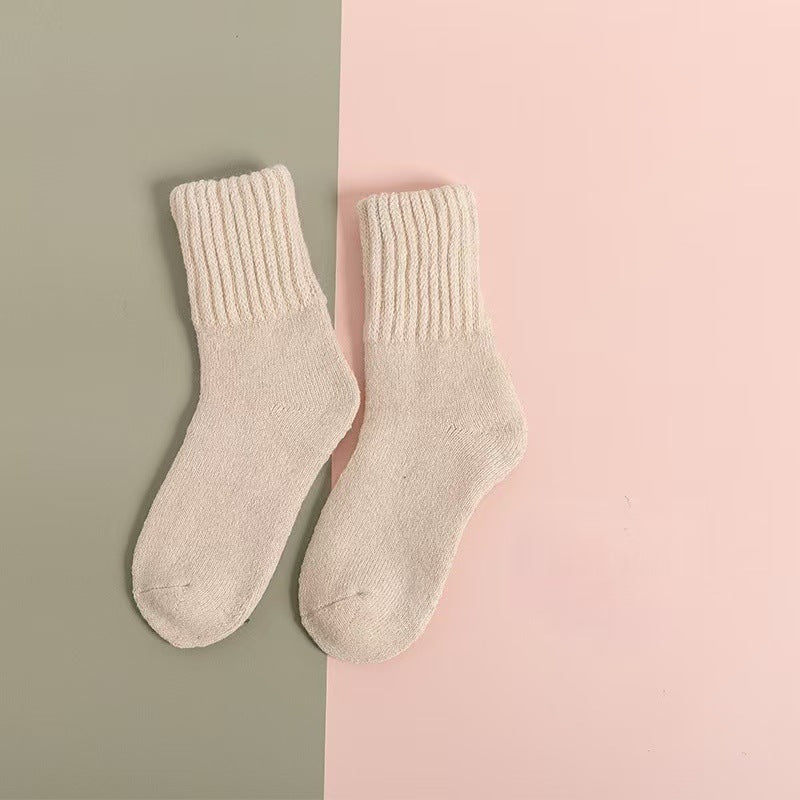 Female Wool Mid-Calf Socks
